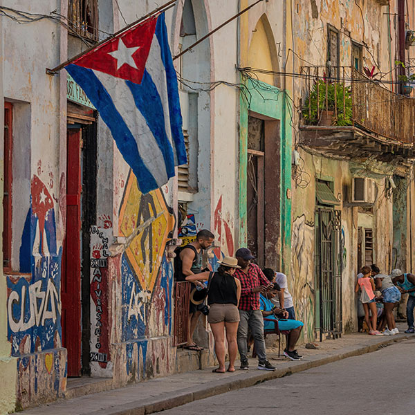 Cuba designado como Estado Patrocinador del terrorismo (SST). Cuba designado como Estado Patrocinador del terrorismo (SST).
